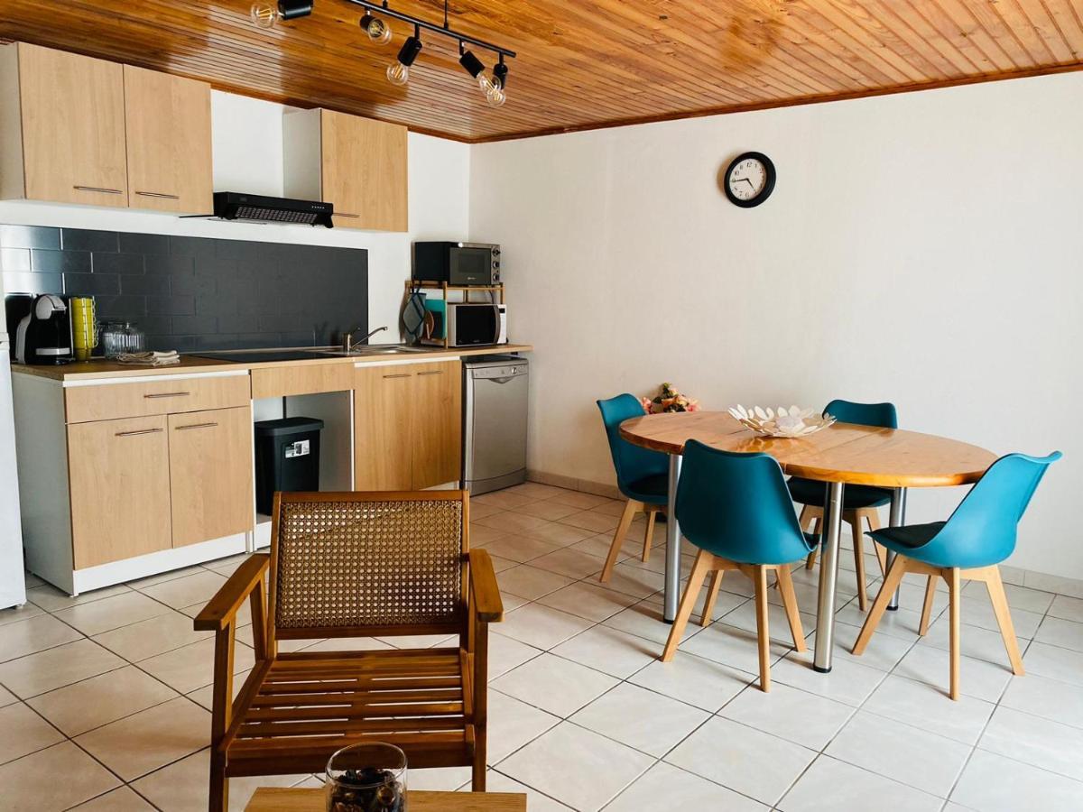 Gite E & M Saint-Denis-de-Pile Luaran gambar