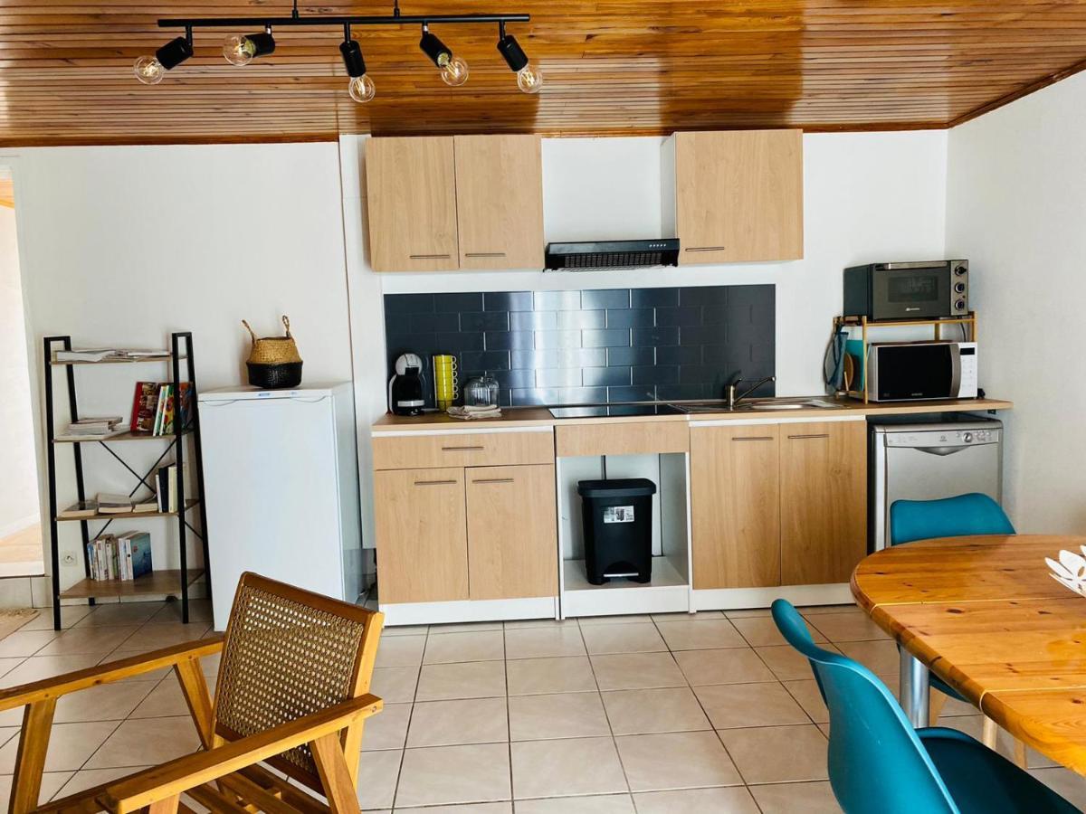 Gite E & M Saint-Denis-de-Pile Luaran gambar